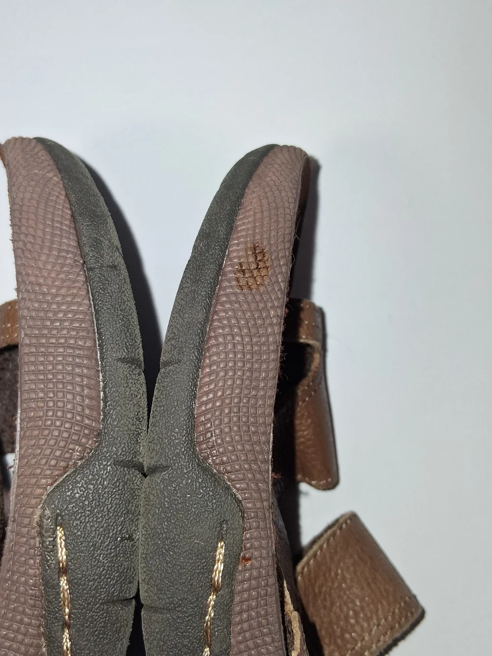 BareTraps Lainey Women's Brown Leather Slide Sandals US Size 8.5 M